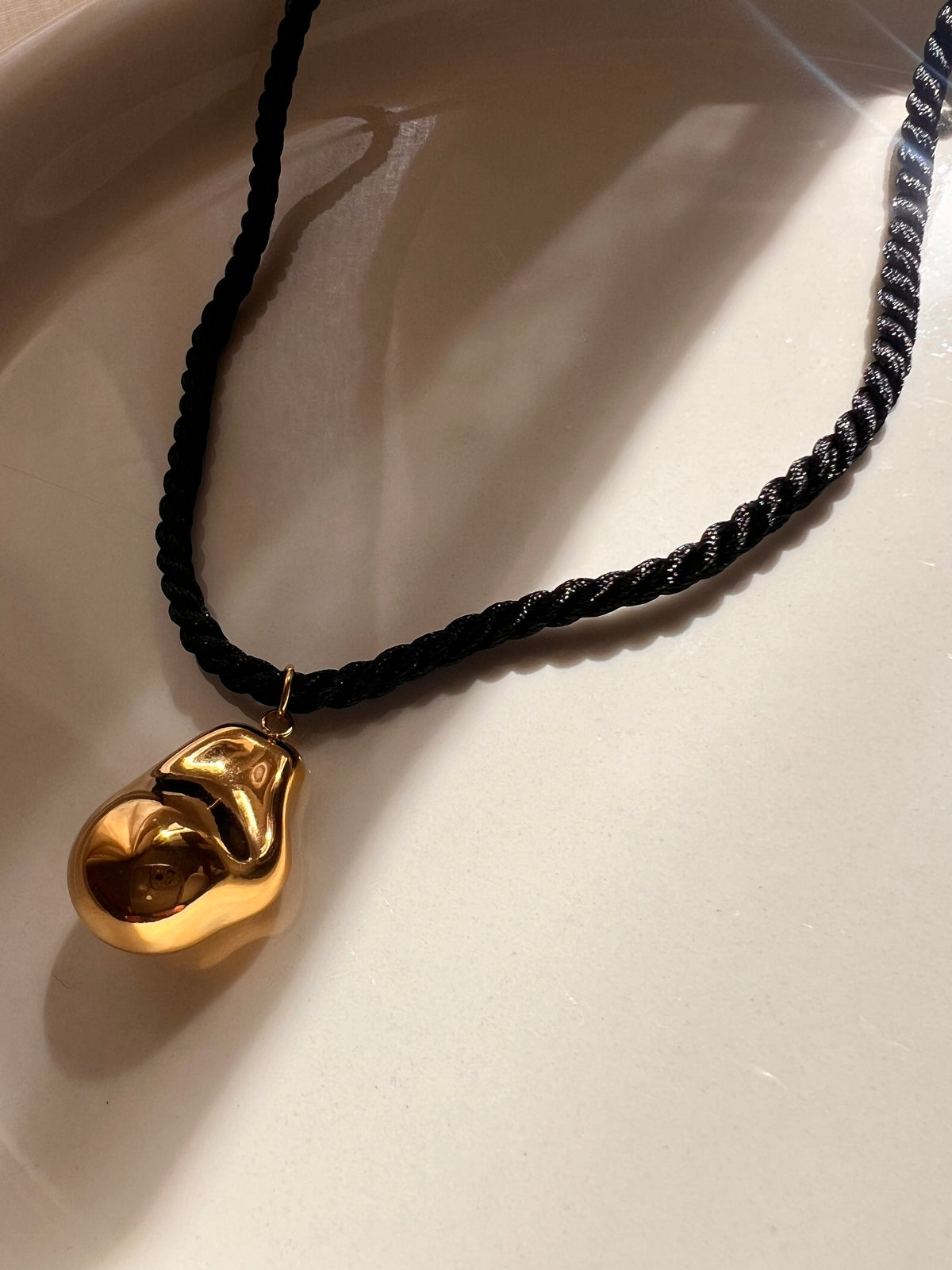 Collier Élia